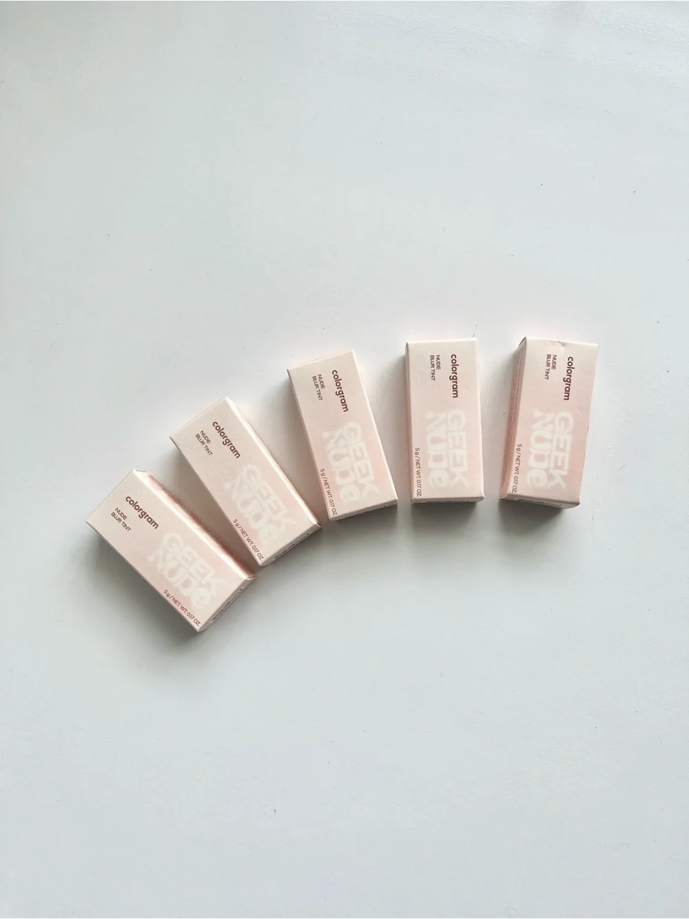 🆕 5 Colorgram Nude Blur Lip Tint-Vintage Red